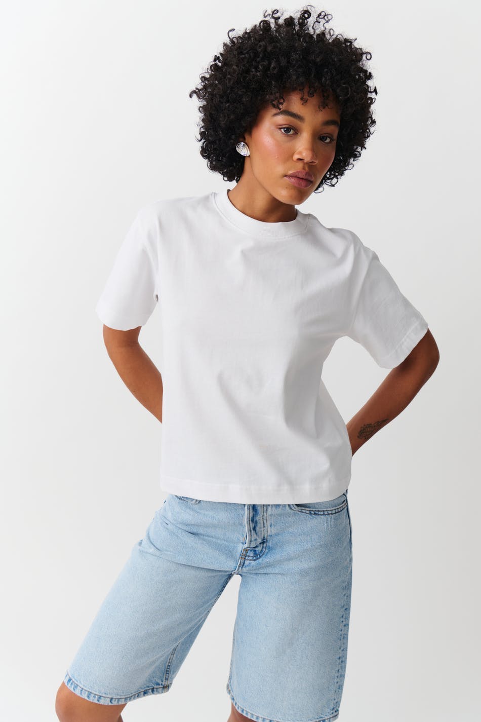 DAISY | Luxe Cotton Tee