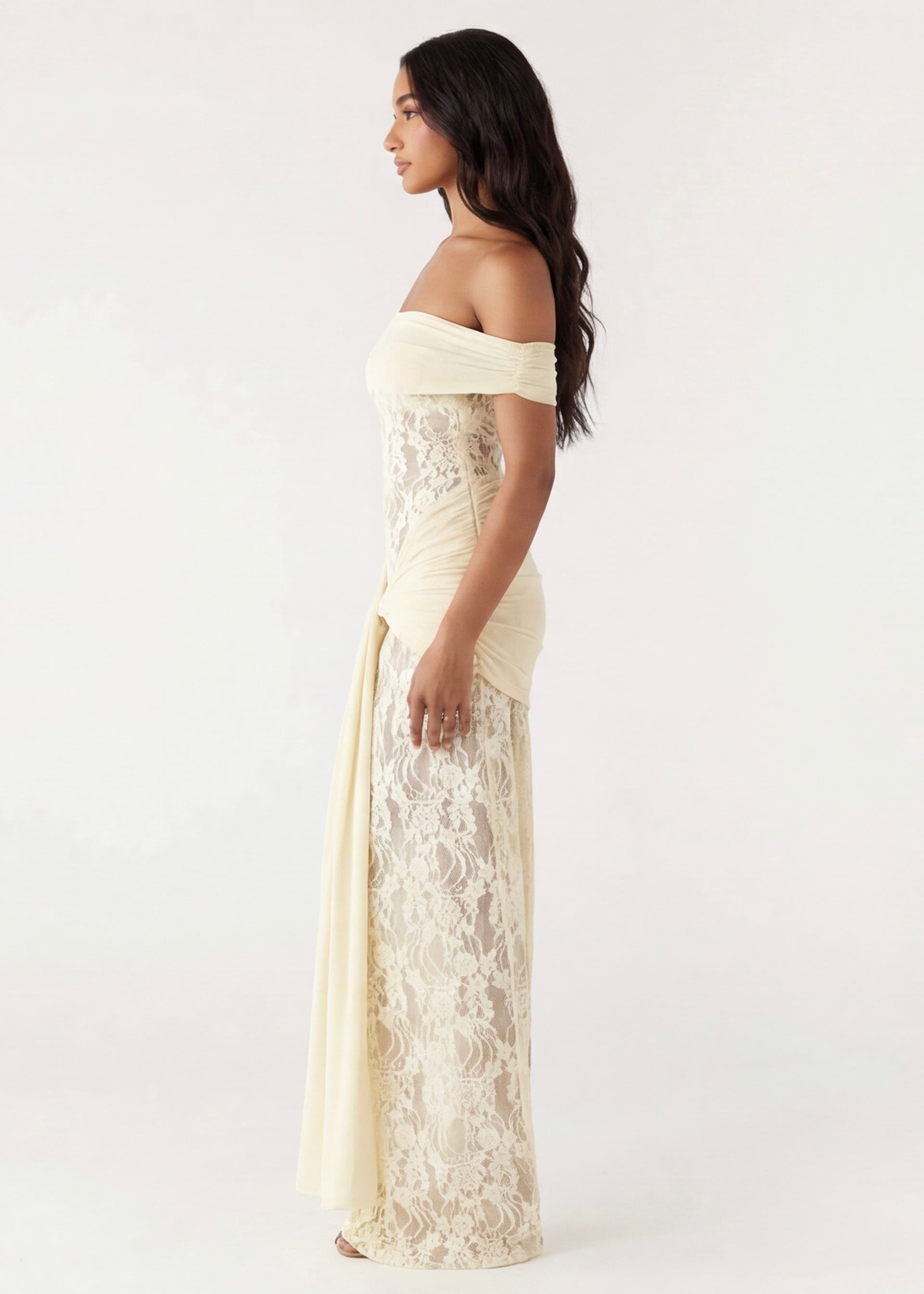DAISY | Lace Gown Maxi